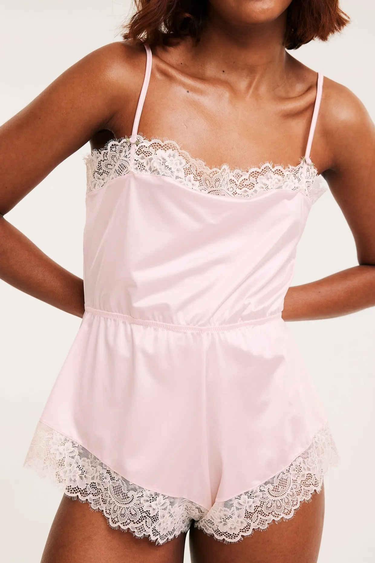 Playsuit i satin