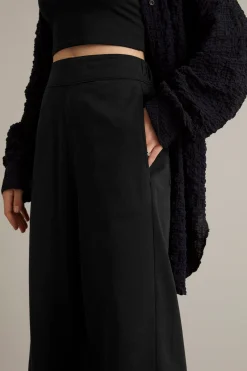 Pull-on byxor wide fit