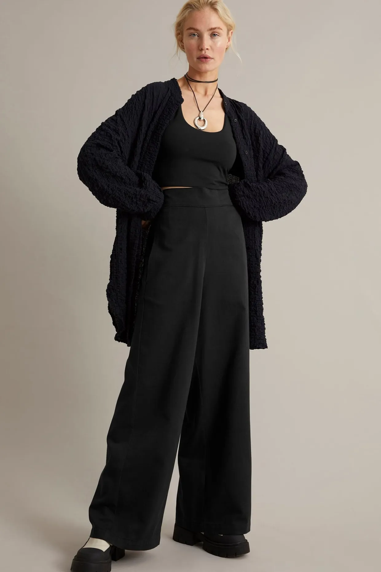 Pull-on byxor wide fit