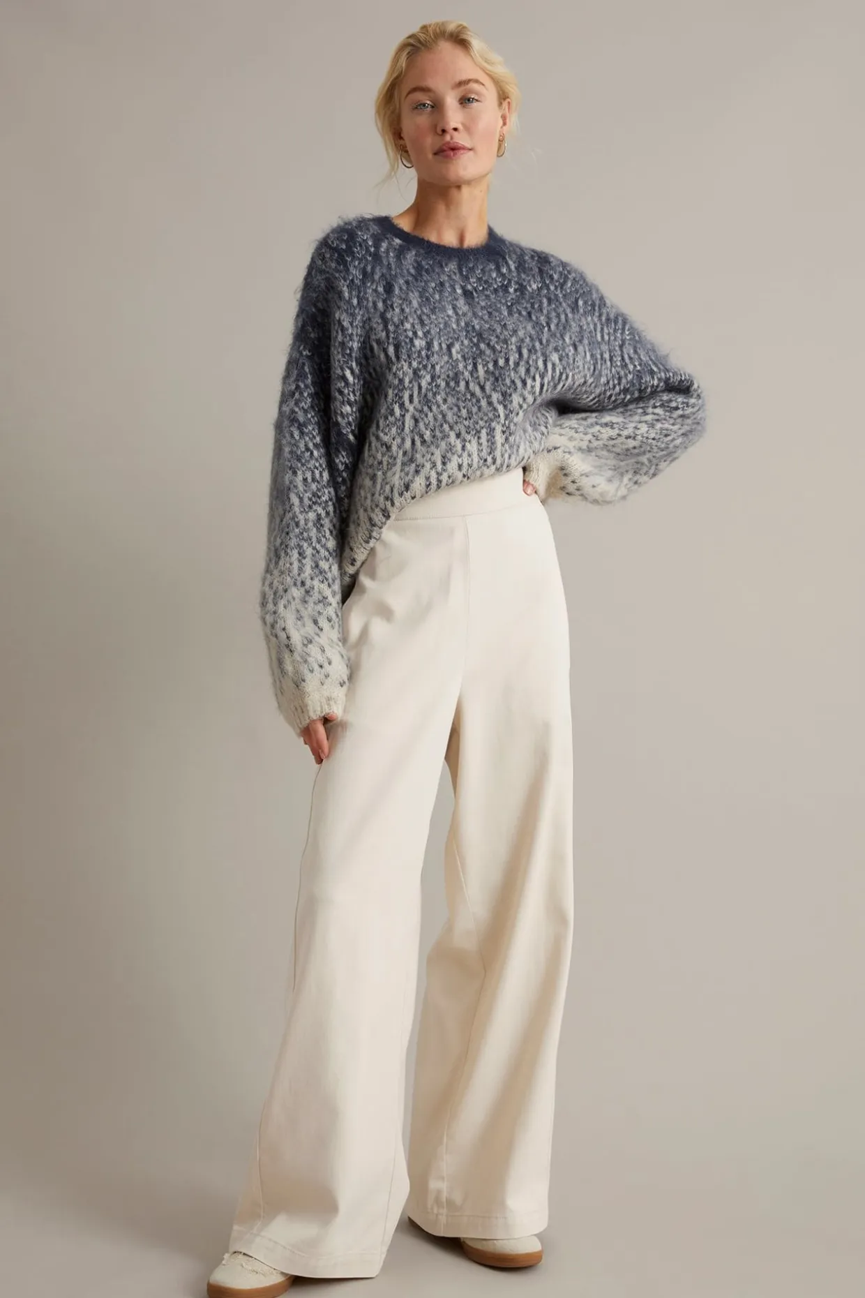 Pull-on byxor wide fit
