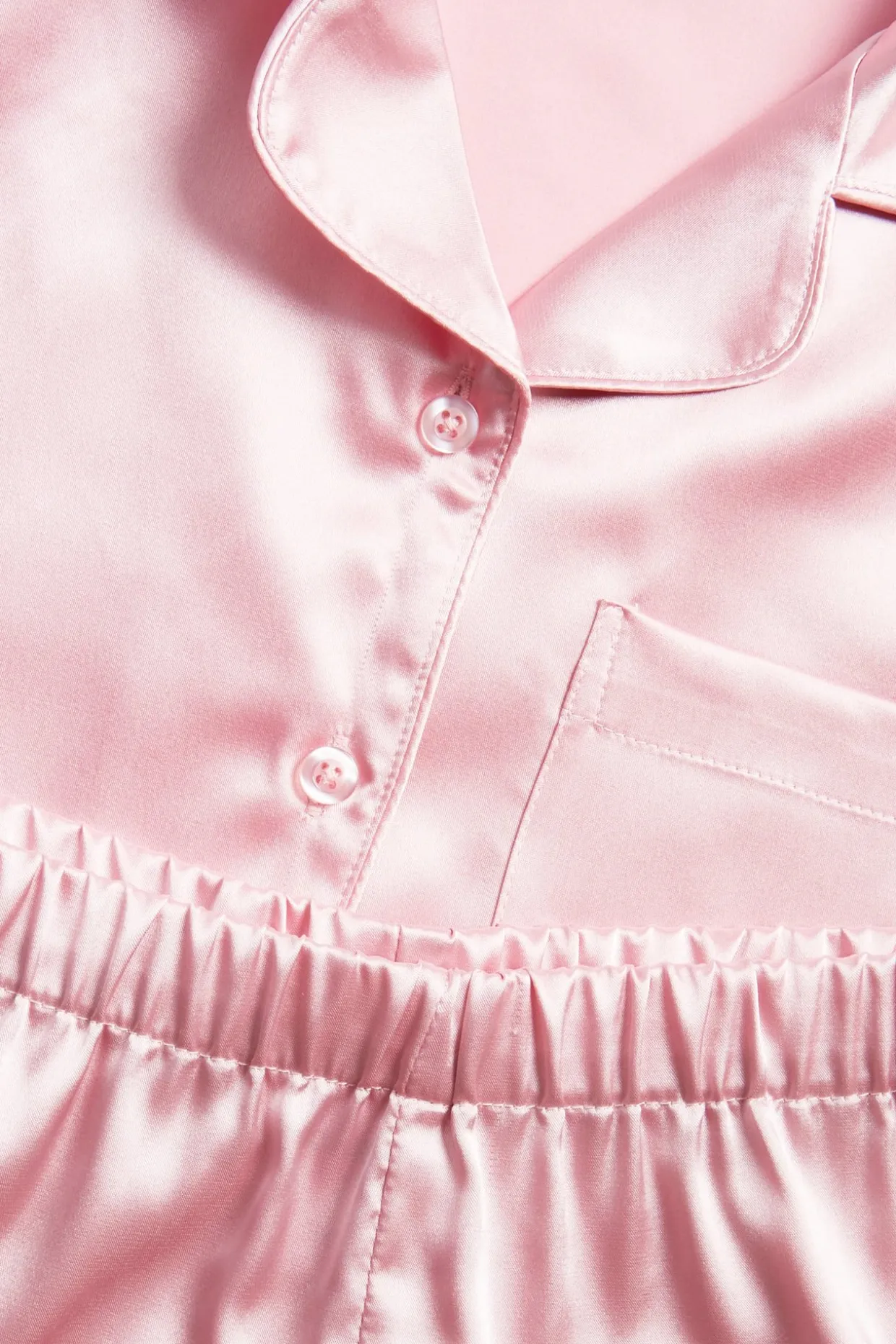 Pyjamas i satin