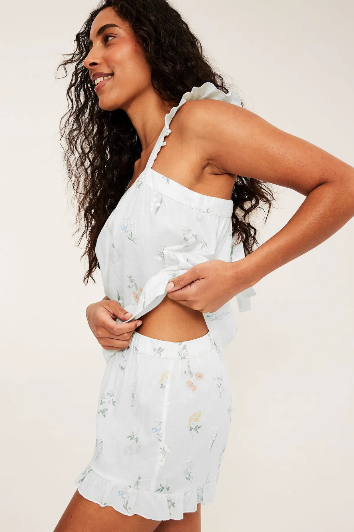 Pyjamasset med volangdetaljer