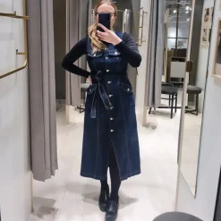 Ärmlös jeansklänning