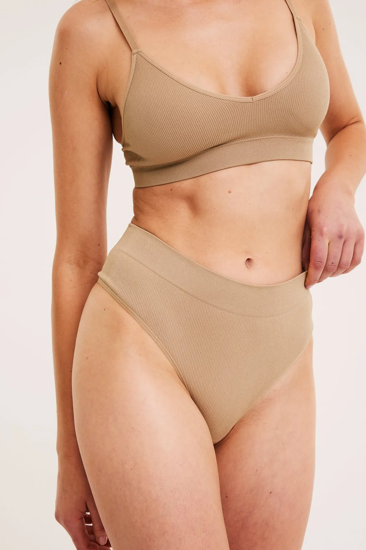 Seamless stringtrosa