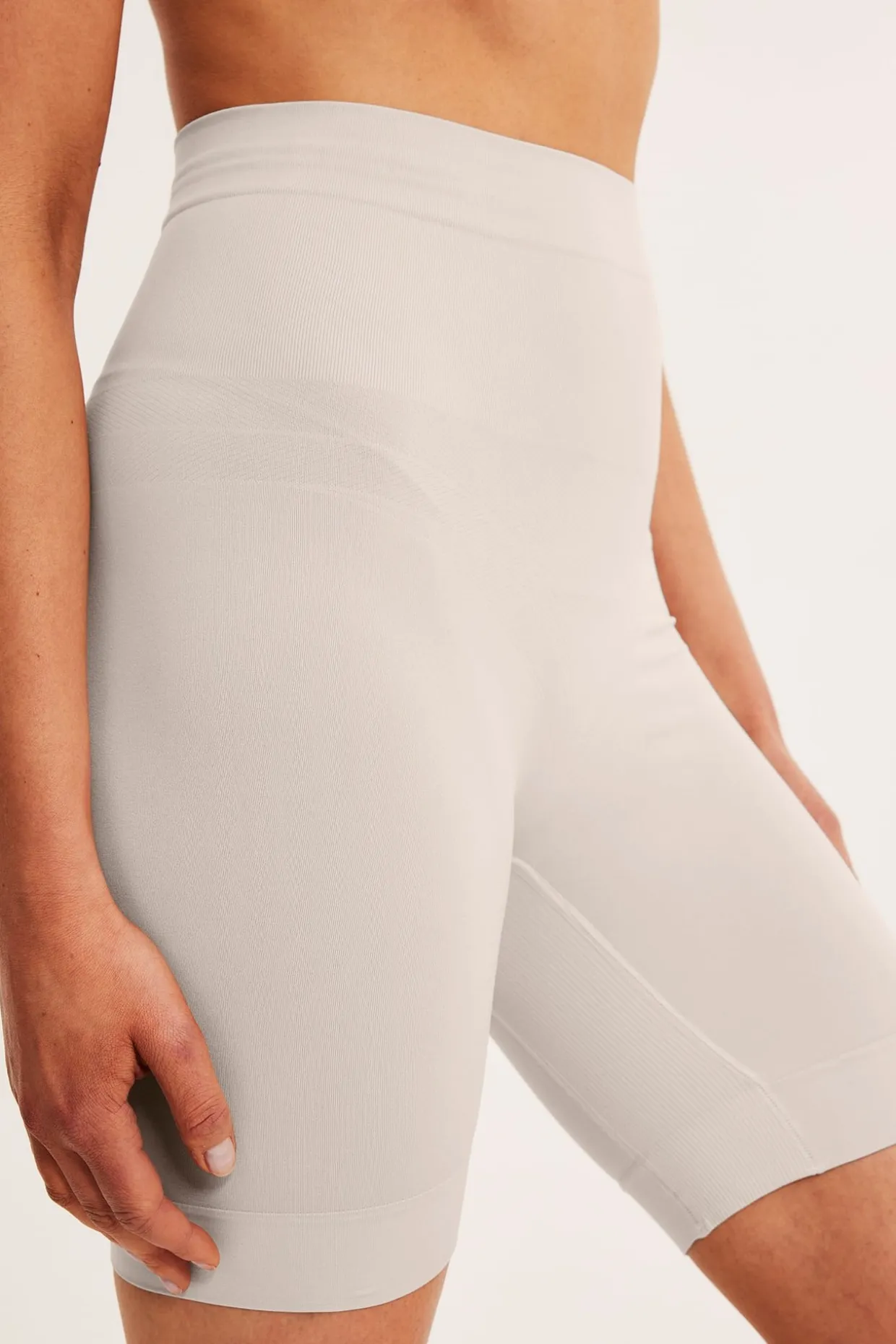 Shapingshorts seamless light shape