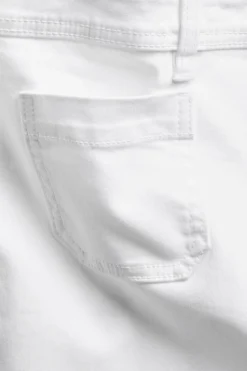 Shorts i twill med fickor
