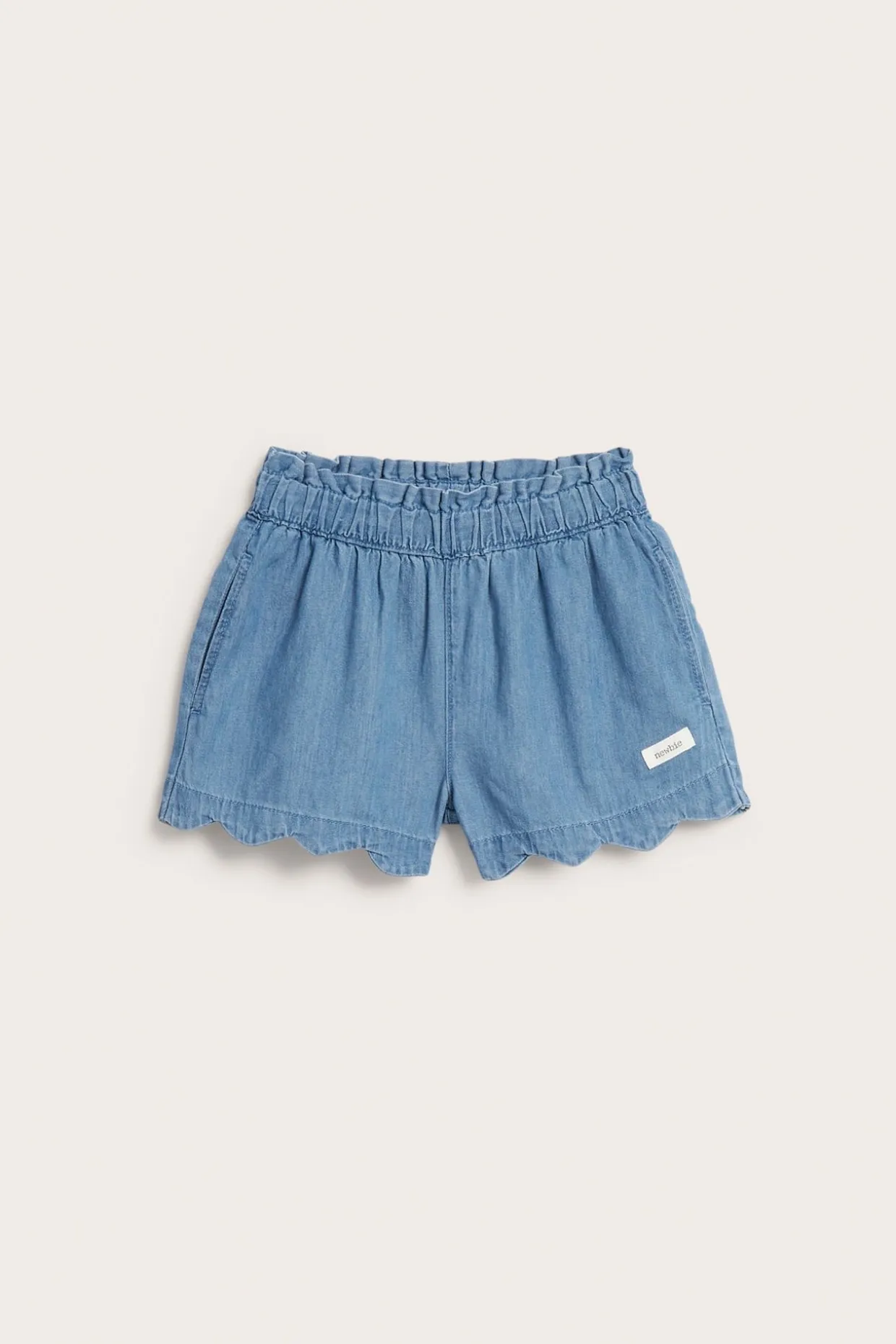Shorts i vävd denim