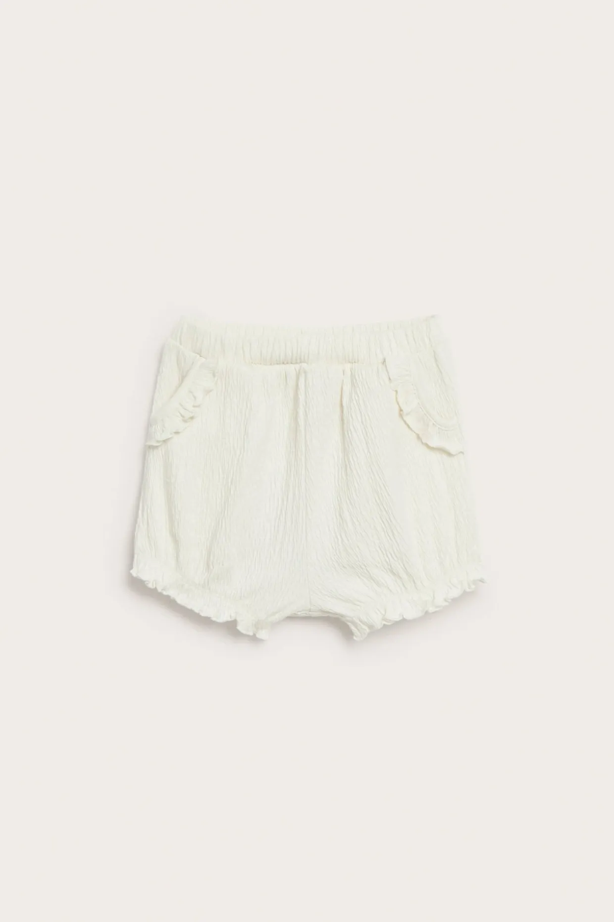 Shorts med volanger