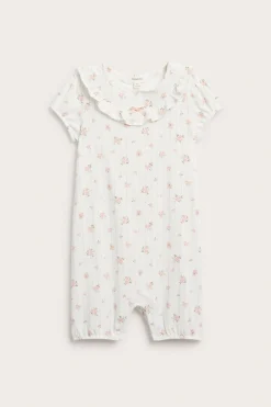 Småblommig pyjamas med volanger