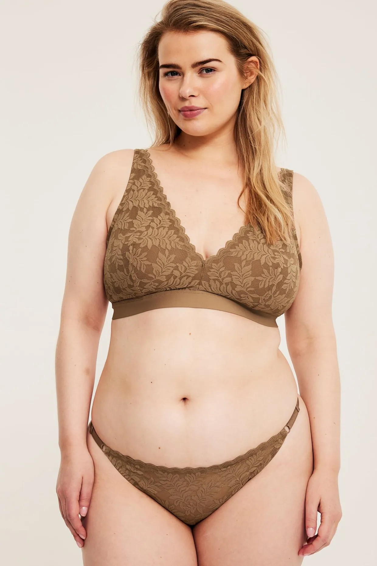 Spets-bralette