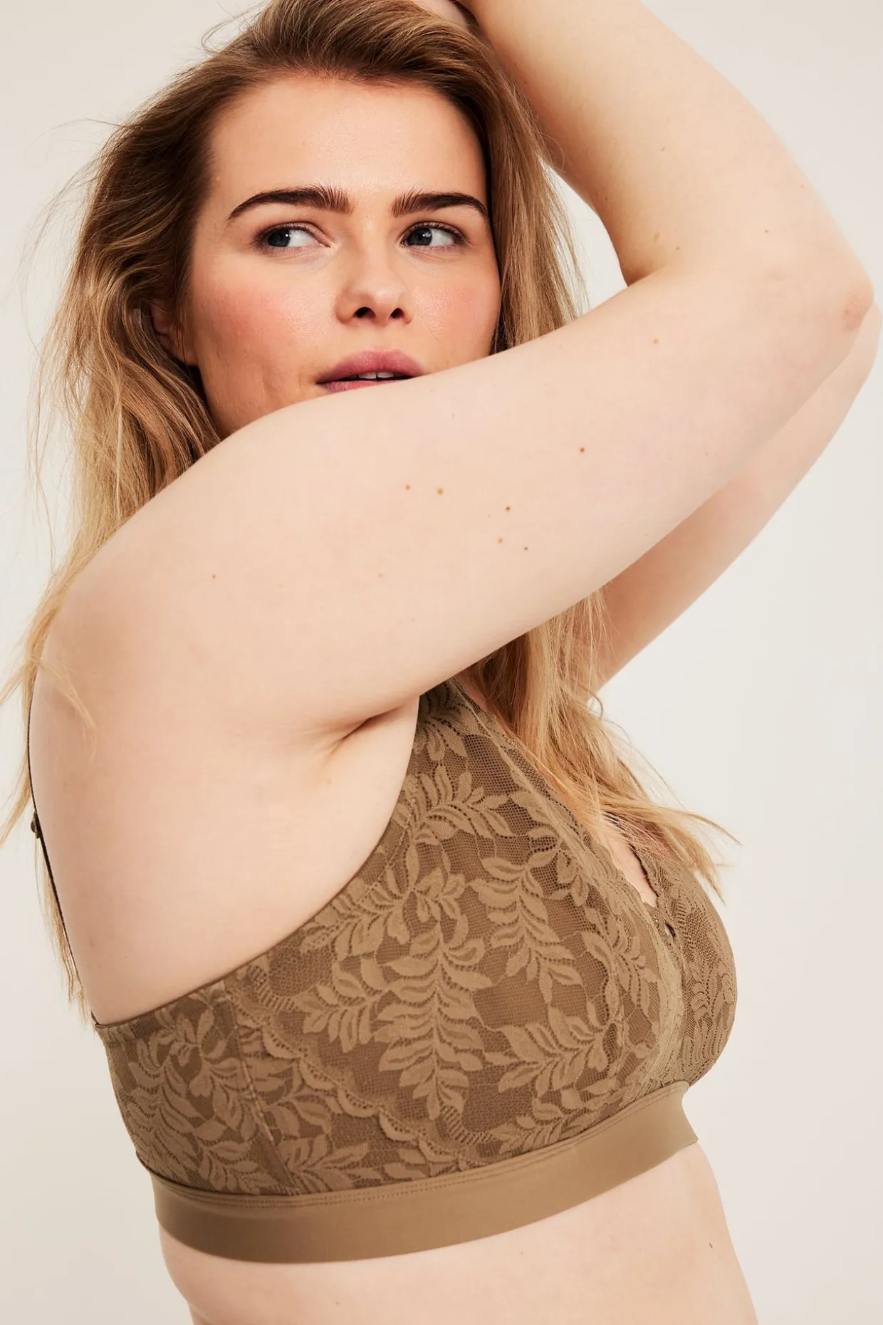 Spets-bralette