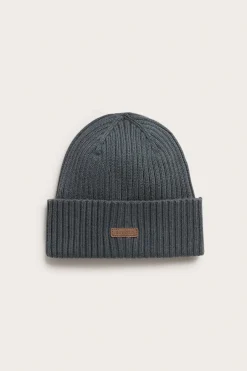 Stickad mössa