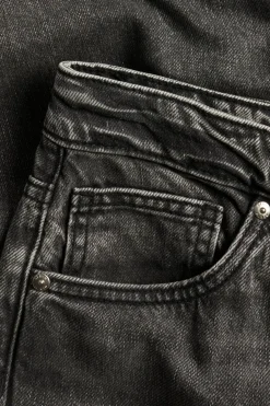 Straight jeans high waist