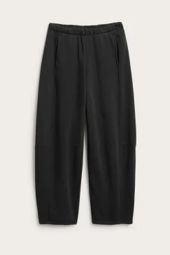 Sweatpants barrel fit