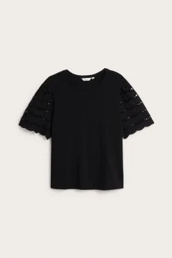 Topp med ärm i broderie anglaise