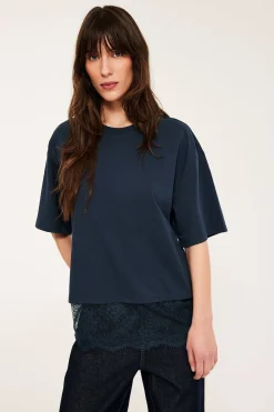 T-shirt med spetskant