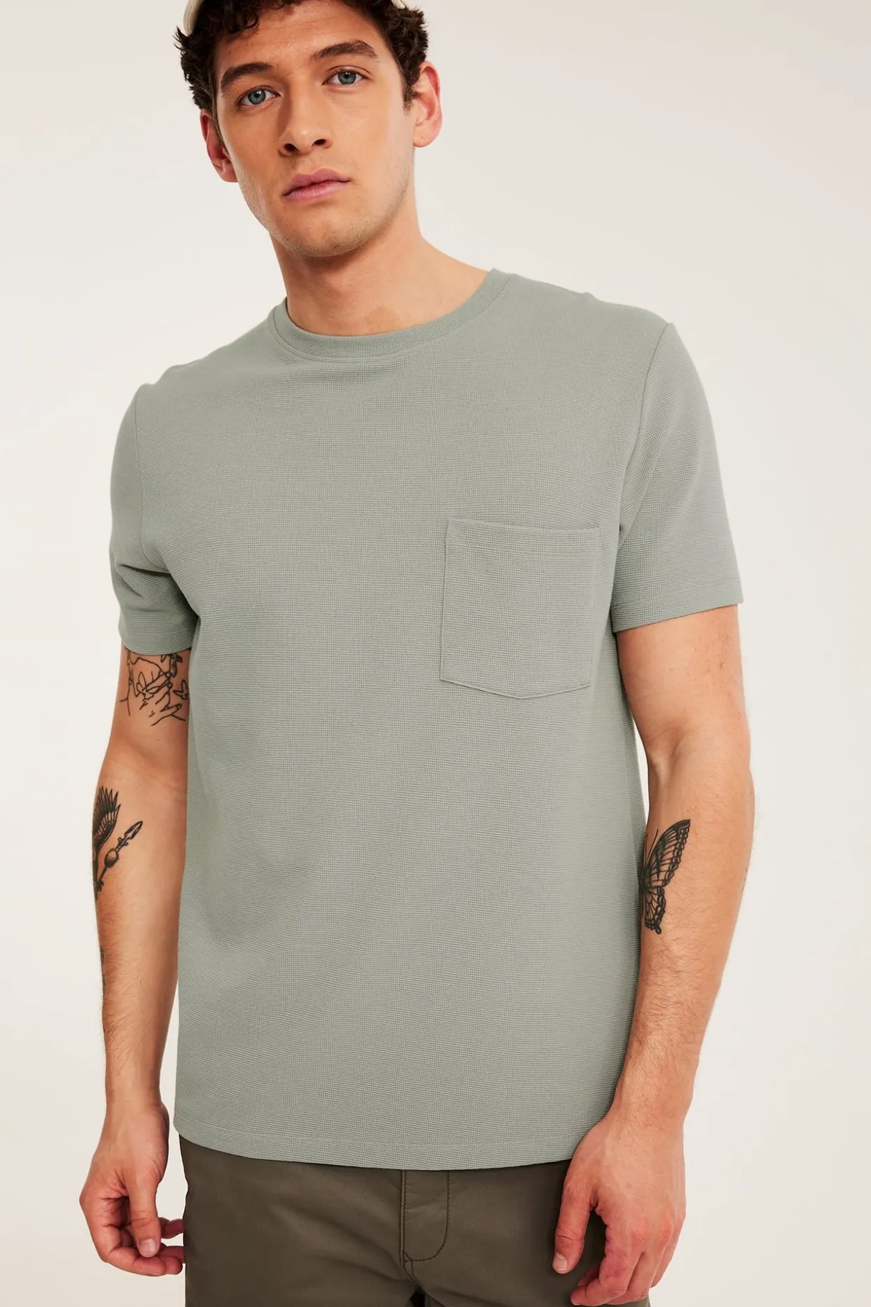 T-shirt med strukturmönster regular fit