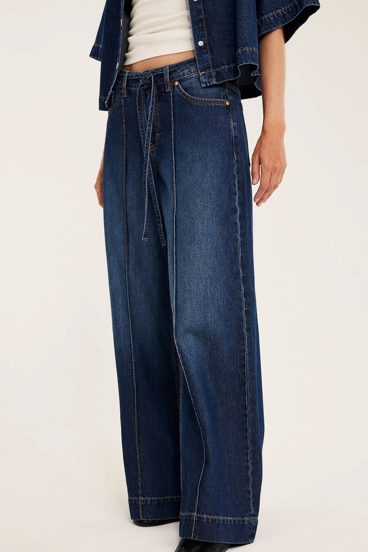 Vida jeans med högmidja