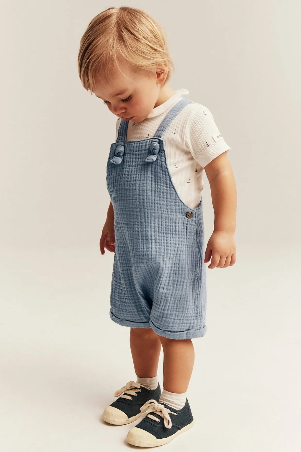 Vävda hängselshorts i muslin