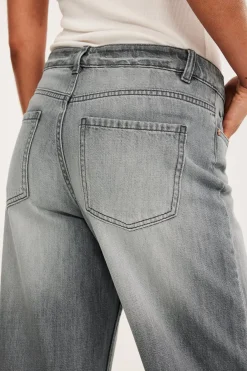 Wide jeans high waist
