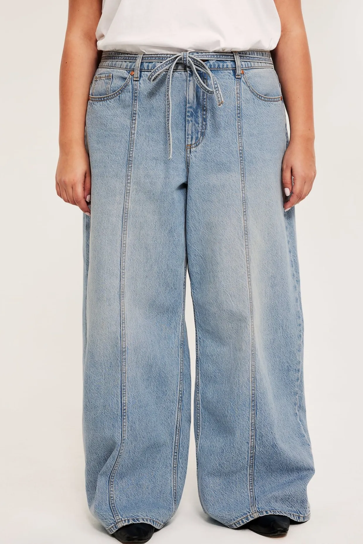 Wide jeans high waist